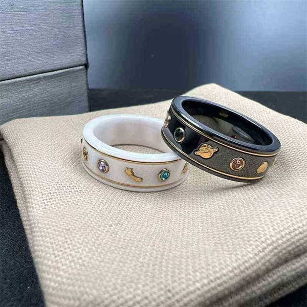 new 2023 designer jewelry bracelet necklace accessories black white ceramic golden little bee planet couple ring 520 valentine's day gi, Silver
new 2023 designer jewelry bracelet necklace accessories black white ceramic golden little bee planet couple ring 520 valentine's day gi, Silver