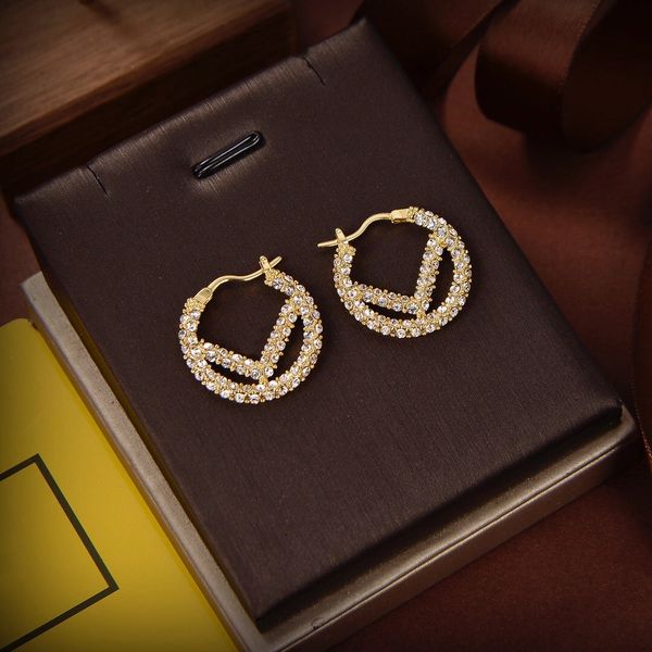 womens premium earring designer stud dangle earring luxury brand personality diamond design earrings fashion jewelry, Golden;silver
womens premium earring designer stud dangle earring luxury brand personality diamond design earrings fashion jewelry, Golden;silver