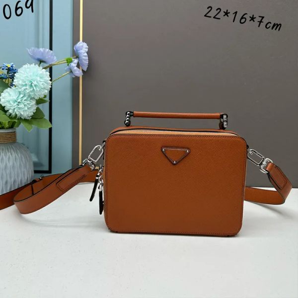 7A Green Camera Bag Women Shoulder Fashion Messenger Bags Postman Crossbody Purse Metal Triangle Handbags Double Zipper Multiple Pockets Flap Nylon Lining, Red
7A Green Camera Bag Women Shoulder Fashion Messenger Bags Postman Crossbody Purse Metal Triangle Handbags Double Zipper Multiple Pockets Flap Nylon Lining, Red