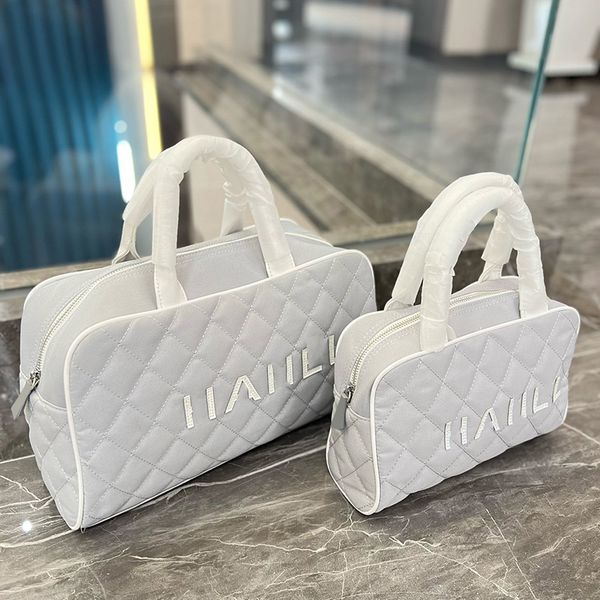 vintage 95ss grey small jumbo bowling pillow bags quilted handle totes large capacity outdoor travel sport luxury designer classical handbag
vintage 95ss grey small jumbo bowling pillow bags quilted handle totes large capacity outdoor travel sport luxury designer classical handbag