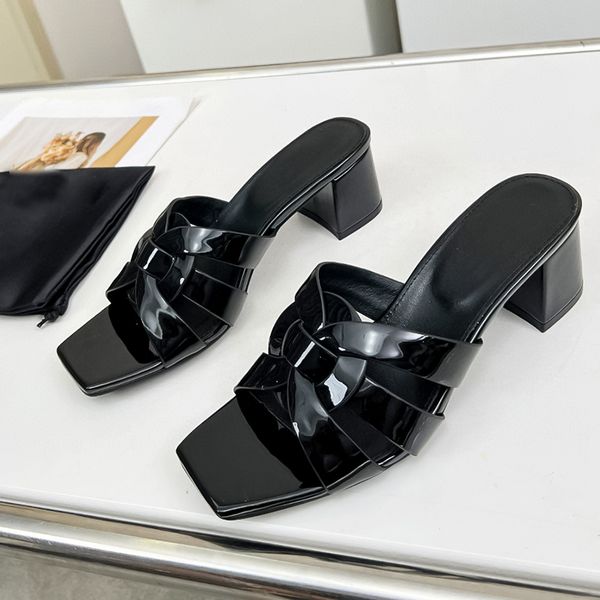 luxury designer womens sandal slippers 2023 summer new versatile mid heel open toe thick heel leather slippers wearing beach womens shoes ou, Black
luxury designer womens sandal slippers 2023 summer new versatile mid heel open toe thick heel leather slippers wearing beach womens shoes ou, Black