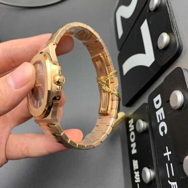luxury classic iced out wrist watches patas 40mm 5711 ultra thin 3k steel king 324sc movement men's noble polish bezel gift phippe, Slivery;brown
luxury classic iced out wrist watches patas 40mm 5711 ultra thin 3k steel king 324sc movement men's noble polish bezel gift phippe, Slivery;brown