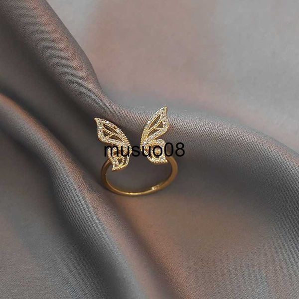 band rings trendy new fashion silver color open dancing moving butterfly rings dainty insect minimalist rings for women girl jewelry j230602
band rings trendy new fashion silver color open dancing moving butterfly rings dainty insect minimalist rings for women girl jewelry j230602