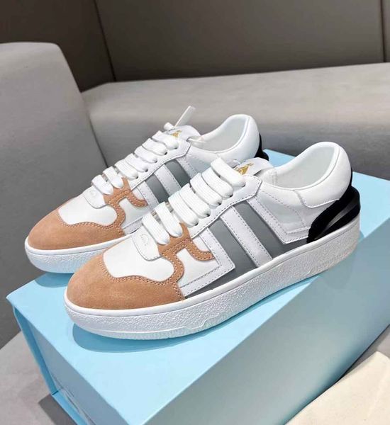 luxury 2023s/s brand clay sneakers shoes women men low-trainers famous brand paneled mesh grained calfskin suede popular couple skateboard w, Black
luxury 2023s/s brand clay sneakers shoes women men low-trainers famous brand paneled mesh grained calfskin suede popular couple skateboard w, Black