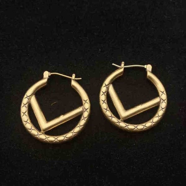 new 2023 designer jewelry bracelet necklace ring accessories finn classic net red earrings female, Golden
new 2023 designer jewelry bracelet necklace ring accessories finn classic net red earrings female, Golden