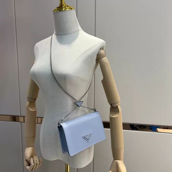 fashion luxury mini purse designer shoulder bags handbags cross body wallet clutch bag women's genuine leather high-quality silver chai, Black;red
fashion luxury mini purse designer shoulder bags handbags cross body wallet clutch bag women's genuine leather high-quality silver chai, Black;red
