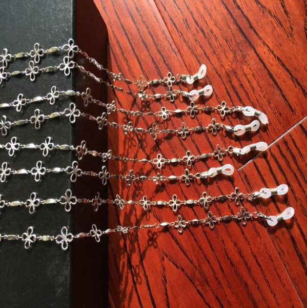 gold and silver plated eyeglass brass flower chains sunglass retainer spectacle cord lanyard band sunglass holder5036568
gold and silver plated eyeglass brass flower chains sunglass retainer spectacle cord lanyard band sunglass holder5036568