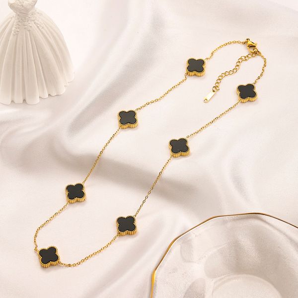 18K Gold Plated Luxury Designer Pendant Necklace Four Leaf Clover Jewelry For Women Pendant Titanium Steel Chain Wedding Party Gift High Quality Christmas gift
18K Gold Plated Luxury Designer Pendant Necklace Four Leaf Clover Jewelry For Women Pendant Titanium Steel Chain Wedding Party Gift High Quality Christmas gift