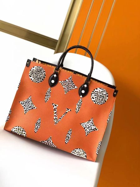designer bag large jungle limited series tote bag tote jungle details double-sided can back classic brown with leopard elements not easy to
designer bag large jungle limited series tote bag tote jungle details double-sided can back classic brown with leopard elements not easy to