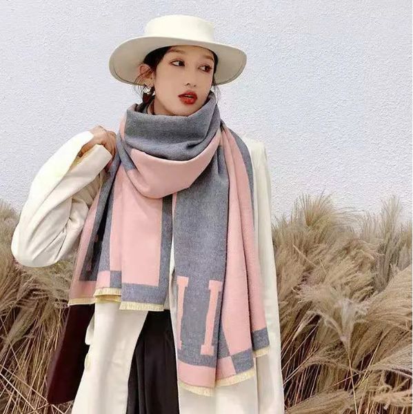 2023 fashion winter mens and women cashmere scarf high-end designer multicolor classic shawl scarf ladies scarf wholesale, Blue;gray
2023 fashion winter mens and women cashmere scarf high-end designer multicolor classic shawl scarf ladies scarf wholesale, Blue;gray