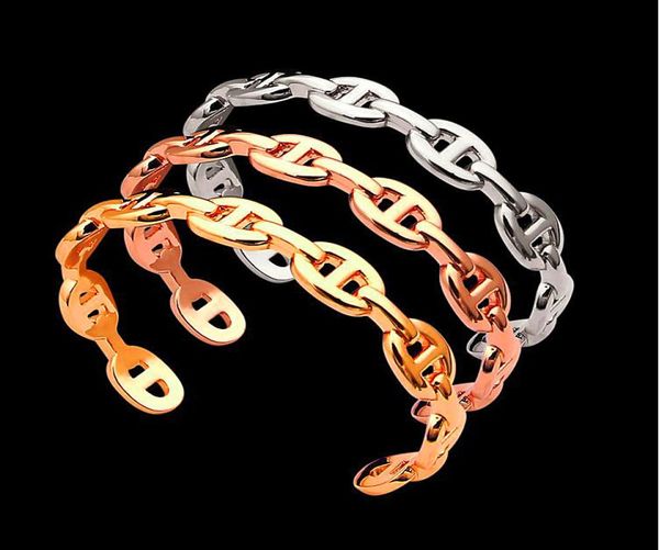 whole cuff style vintage pig nose chain bracelet metal texture simple geometric hollow line open bangles women fashion party j7029370, White
whole cuff style vintage pig nose chain bracelet metal texture simple geometric hollow line open bangles women fashion party j7029370, White