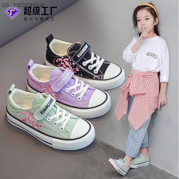 baby shoes spring autumn canvas breathable girls flower soft sole toddler leisure children sports prewalker kids shoes 2337 l230518
baby shoes spring autumn canvas breathable girls flower soft sole toddler leisure children sports prewalker kids shoes 2337 l230518