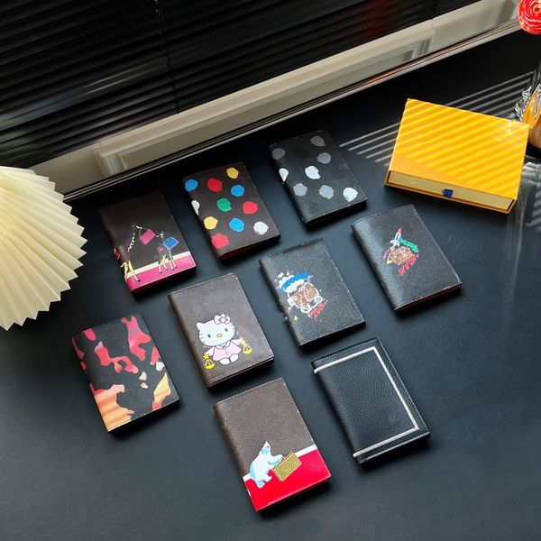 designer graffiti letter wallet passport holders brand womens short wallets card holders men's long suit clip clutch bags women storage, Red;black
designer graffiti letter wallet passport holders brand womens short wallets card holders men's long suit clip clutch bags women storage, Red;black