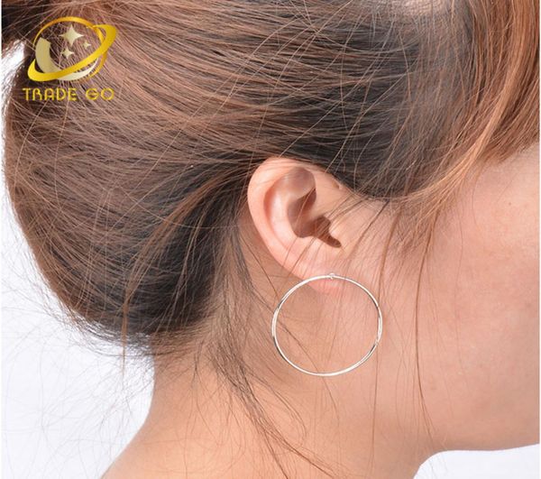 silver gold color hoop earrings for women hoops orecchini cerchio boucles d039oreilles cercles women huggie big circle9748329, Golden;silver
silver gold color hoop earrings for women hoops orecchini cerchio boucles d039oreilles cercles women huggie big circle9748329, Golden;silver