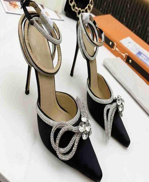 realfine888 sandals 5a 3337210 machmach doublebow crystalembellished satin pumps for women size 35423263645, Black
realfine888 sandals 5a 3337210 machmach doublebow crystalembellished satin pumps for women size 35423263645, Black
