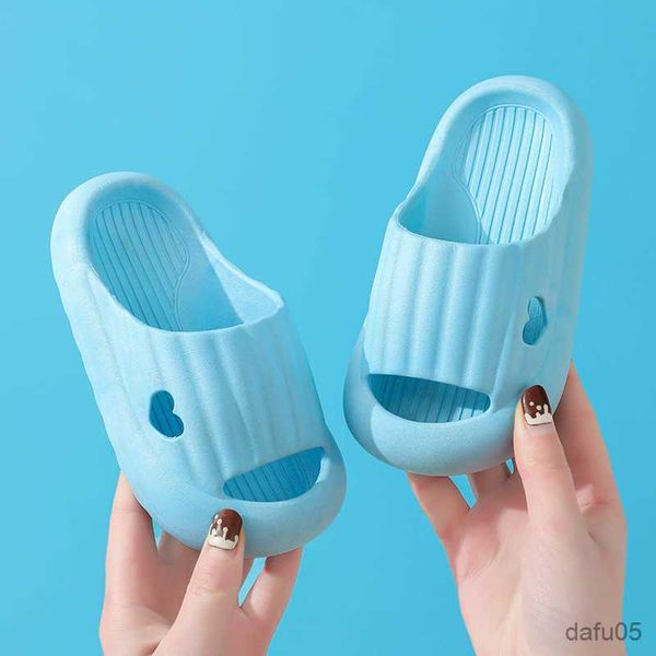 slipper children boys girls slippers summer toddler flip flops soft bottom baby slippers solid beach slide sandals eva kids shoes, Black;grey
slipper children boys girls slippers summer toddler flip flops soft bottom baby slippers solid beach slide sandals eva kids shoes, Black;grey