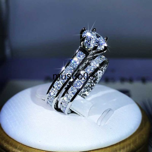 band rings 925 silver luxury engagement rings for women 2pcs/set shiny zircon novel design two tone elegant female jewelry rings dropship j2
band rings 925 silver luxury engagement rings for women 2pcs/set shiny zircon novel design two tone elegant female jewelry rings dropship j2