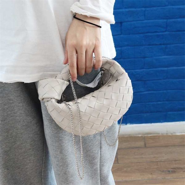 woven jodie handbag bottegas 2023 french bag knotted oxhorn bag mini exquisite small casual versatile small cloud bag venetas dumpling bags
woven jodie handbag bottegas 2023 french bag knotted oxhorn bag mini exquisite small casual versatile small cloud bag venetas dumpling bags