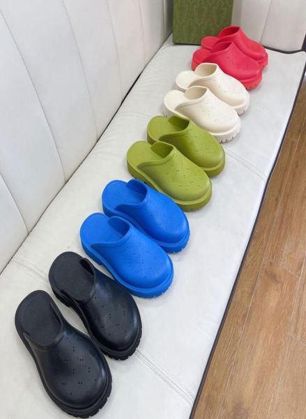 5athe latest cave slippers have comfortable carved designs on the upper feet 35442191778, Black
5athe latest cave slippers have comfortable carved designs on the upper feet 35442191778, Black