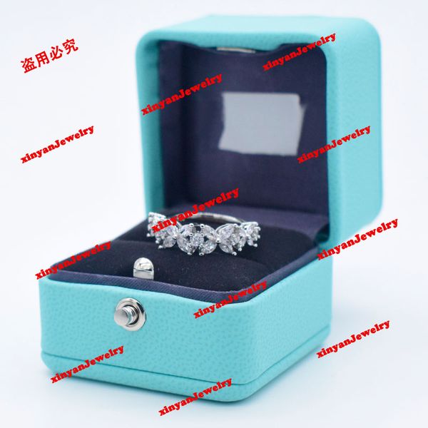 women designer letter rings luxury ring fashion valentine's day gift with box, Golden;silver
women designer letter rings luxury ring fashion valentine's day gift with box, Golden;silver
