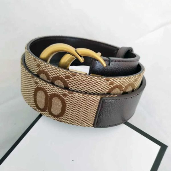 2023 fashion luxury belts plaid flower striped leather belt designer men's and women's high-quality belt 3.8cm, Black;brown
2023 fashion luxury belts plaid flower striped leather belt designer men's and women's high-quality belt 3.8cm, Black;brown