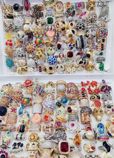 exaggerated super flash color zirconium animal ring luxury super flash gem retro hand ring apple ring4343290, Golden;silver
exaggerated super flash color zirconium animal ring luxury super flash gem retro hand ring apple ring4343290, Golden;silver