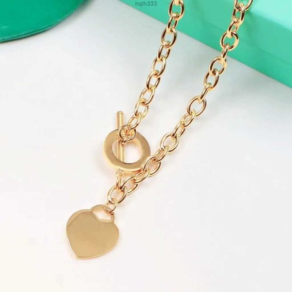 fashion designer christmas gift stainless steel chain silver bracelet necklace set original fashion classic bracelet female jewelry giftmnbd
fashion designer christmas gift stainless steel chain silver bracelet necklace set original fashion classic bracelet female jewelry giftmnbd