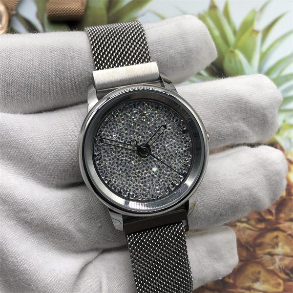 u645 2023 new watch women's leisure diamond watches gold steel stainless steel quartz wristwatch strap relogio masculino swarovsk2, Slivery;golden
u645 2023 new watch women's leisure diamond watches gold steel stainless steel quartz wristwatch strap relogio masculino swarovsk2, Slivery;golden