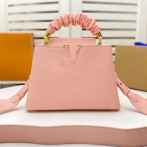 crossbody bag women capucine handbag purse genuine leather scrunchie handle tote bags fashion letter golden hardware removable shoulder stra
crossbody bag women capucine handbag purse genuine leather scrunchie handle tote bags fashion letter golden hardware removable shoulder stra