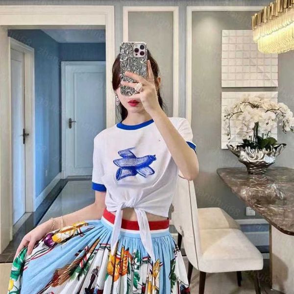 23ss womens t-shirt womens designer clothing tee round neck pure cotton simple monogram print waist strap short crop short sleeve t-shirt wo, White
23ss womens t-shirt womens designer clothing tee round neck pure cotton simple monogram print waist strap short crop short sleeve t-shirt wo, White
