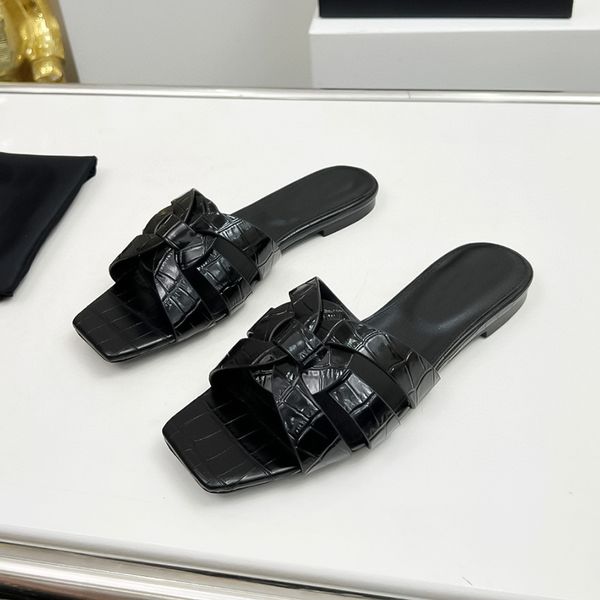 oversized flat bottom slippers luxury designer summer high-end outdoor open-toe vacation minimalist womens slippers sizes 35-43 +box, Black
oversized flat bottom slippers luxury designer summer high-end outdoor open-toe vacation minimalist womens slippers sizes 35-43 +box, Black
