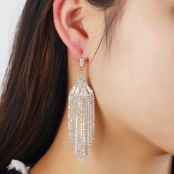 exquisite claw chain inlaid diamond water diamond long tassel earrings women's exaggerated banquet earrings, Silver
exquisite claw chain inlaid diamond water diamond long tassel earrings women's exaggerated banquet earrings, Silver
