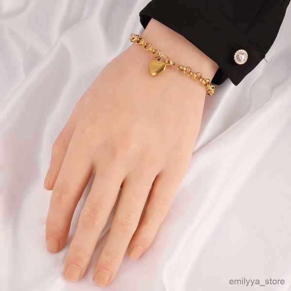charm bracelets heart pendant bracelets gold chain bracelet stainless steel bracelets for women padlock bracelet gift jewelry, Golden;silver
charm bracelets heart pendant bracelets gold chain bracelet stainless steel bracelets for women padlock bracelet gift jewelry, Golden;silver