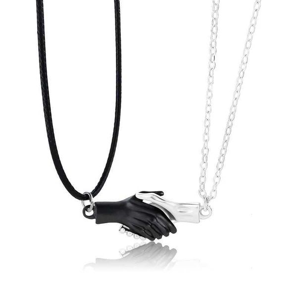 pendant necklaces 2pcs / set double hand magnet attraction pendant couple necklace friendship jewelry creative chain wedding necklace bff gi, Silver
pendant necklaces 2pcs / set double hand magnet attraction pendant couple necklace friendship jewelry creative chain wedding necklace bff gi, Silver
