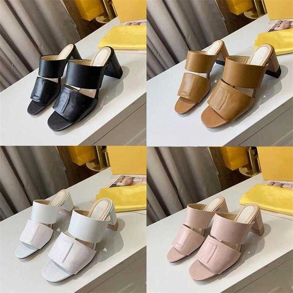 2021 leather slides women wide double band high heels embossed lettering mule sandals 65mm ladies summer chunky heels with box 272, Black
2021 leather slides women wide double band high heels embossed lettering mule sandals 65mm ladies summer chunky heels with box 272, Black