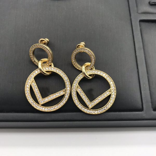 pendant designer earrings earrings atmosphere fashion brand women's earrings suitable for wedding party jewelry, Golden;silver
pendant designer earrings earrings atmosphere fashion brand women's earrings suitable for wedding party jewelry, Golden;silver