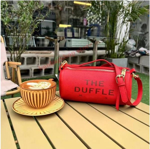famous brand women's shoulder bag, new letter printed bucket bag, women's fashionable handbag, single shoulder crossbody bag, grad
famous brand women's shoulder bag, new letter printed bucket bag, women's fashionable handbag, single shoulder crossbody bag, grad