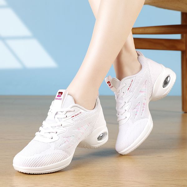 women flat shoes 2023 new square dance shoes autumn and winter new dance shoes women soft soled fashion modern dance shoes, Black
women flat shoes 2023 new square dance shoes autumn and winter new dance shoes women soft soled fashion modern dance shoes, Black