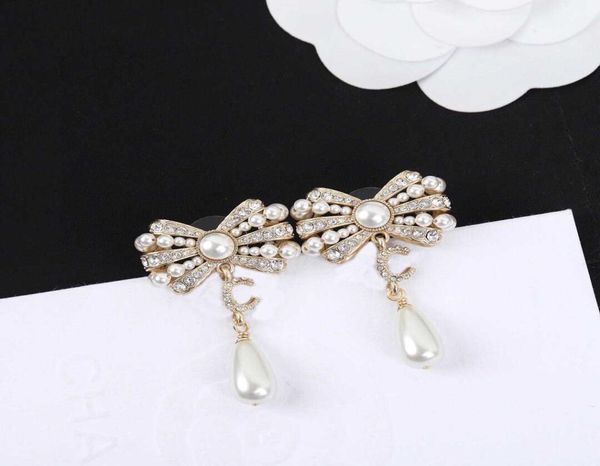 2022 charm drop earring with diamond and nature shell beads knot shape for women wedding jewelry gift have box ps78005725384, Golden
2022 charm drop earring with diamond and nature shell beads knot shape for women wedding jewelry gift have box ps78005725384, Golden