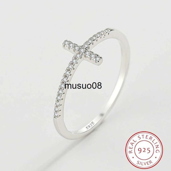 band rings 2022 new exquisite ring for women real s925 silver eternity cross zircon small diamond fashion engagement party gifts jewelry j23
band rings 2022 new exquisite ring for women real s925 silver eternity cross zircon small diamond fashion engagement party gifts jewelry j23