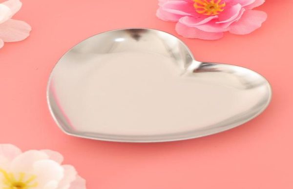heart shaped metal storage tray jewelry organizer trays ring necklace accessories tray jewelry plate2409885, Pink;blue
heart shaped metal storage tray jewelry organizer trays ring necklace accessories tray jewelry plate2409885, Pink;blue