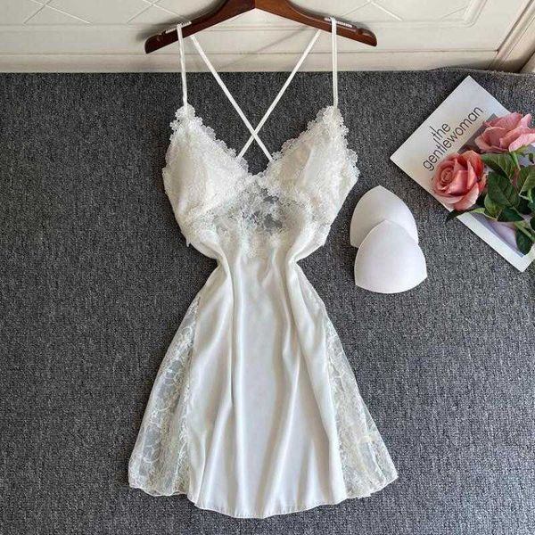 pyjamas lace nightgown dress womne v-neck sleepdress dressing gown summer backless nightdress lady lingerie satin sleepwear j230601, Red;black
pyjamas lace nightgown dress womne v-neck sleepdress dressing gown summer backless nightdress lady lingerie satin sleepwear j230601, Red;black