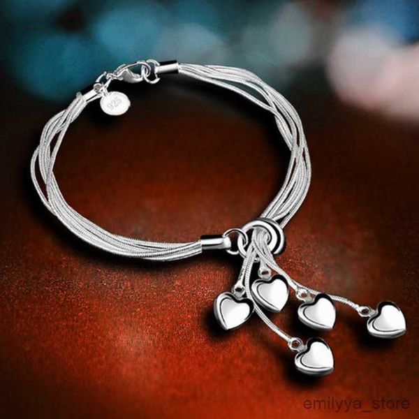 charm bracelets exquisite fashion tassel hanging heart bracelet for women temperament charm chain bangles wedding party gift jewelry pulsera, Golden;silver
charm bracelets exquisite fashion tassel hanging heart bracelet for women temperament charm chain bangles wedding party gift jewelry pulsera, Golden;silver