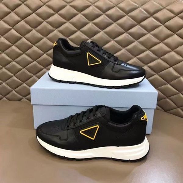 2023ss luxury designer sneakers platform mens shoes genuine leather trainers for men flat casual shoe are size38-45 mkiji000001, Red;white
2023ss luxury designer sneakers platform mens shoes genuine leather trainers for men flat casual shoe are size38-45 mkiji000001, Red;white