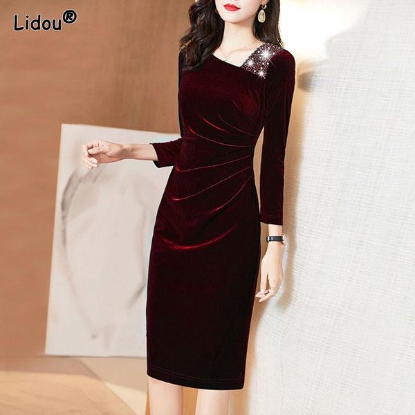 dresses veet vneck pullover midcalf dresses threedimension decoration diamond autumn winter women's clothing noble evening dress, Black;gray
dresses veet vneck pullover midcalf dresses threedimension decoration diamond autumn winter women's clothing noble evening dress, Black;gray