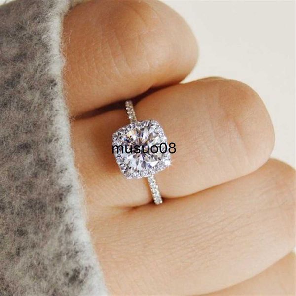 band rings romantic vow sincere commitment engagement rings exquisite white drill fashion rings women wedding trendy jewelry gifts j230602, Silver
band rings romantic vow sincere commitment engagement rings exquisite white drill fashion rings women wedding trendy jewelry gifts j230602, Silver