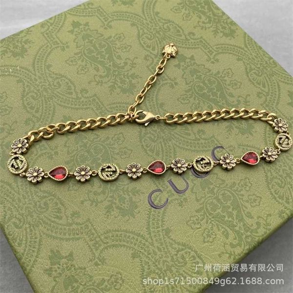 new 2023 designer jewelry bracelet necklace ring interlocking flower necklace pastoral street girls' goddess, Silver
new 2023 designer jewelry bracelet necklace ring interlocking flower necklace pastoral street girls' goddess, Silver