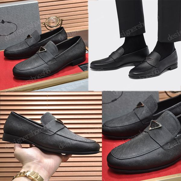 saffianos leather loafers mocassinis in saffianos colore nero black 2db1 logo triangolo smaltatos in metallo new designer business comfort c
saffianos leather loafers mocassinis in saffianos colore nero black 2db1 logo triangolo smaltatos in metallo new designer business comfort c
