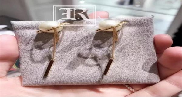 luxury jewelry earrings have stamp fashion black and white pearl earrings aretes orecchini for women party9677874, Silver
luxury jewelry earrings have stamp fashion black and white pearl earrings aretes orecchini for women party9677874, Silver