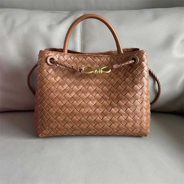andiamo woven metal girl summer bags buckle bag tote 2023 cowhide venetas rope bottegas designer handbag large capacity one shoulder crossbo
andiamo woven metal girl summer bags buckle bag tote 2023 cowhide venetas rope bottegas designer handbag large capacity one shoulder crossbo